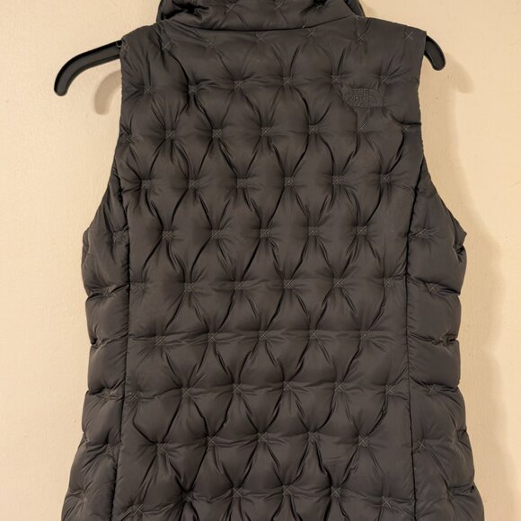 North Face Women's Holladown puffer vest Small - Picture 3 of 4